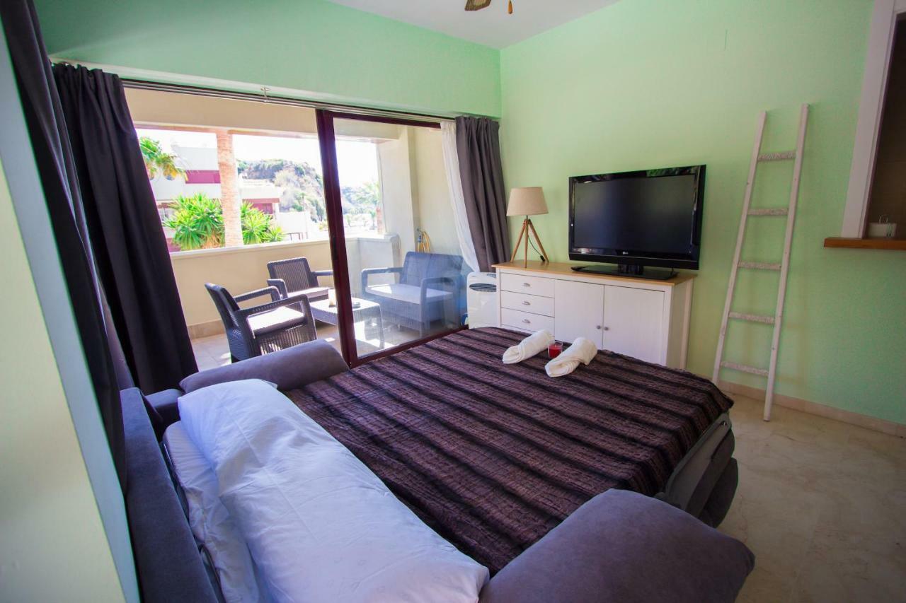 Burriana Beach Apartment Nerja Exteriör bild